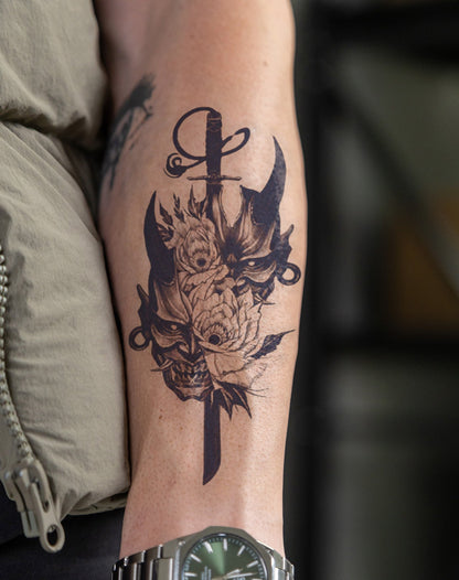 Oni Mask & Flowers