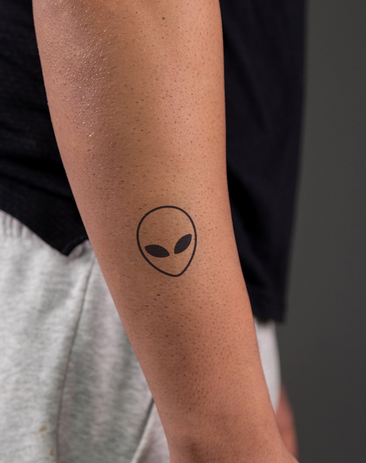 Simple Alien
